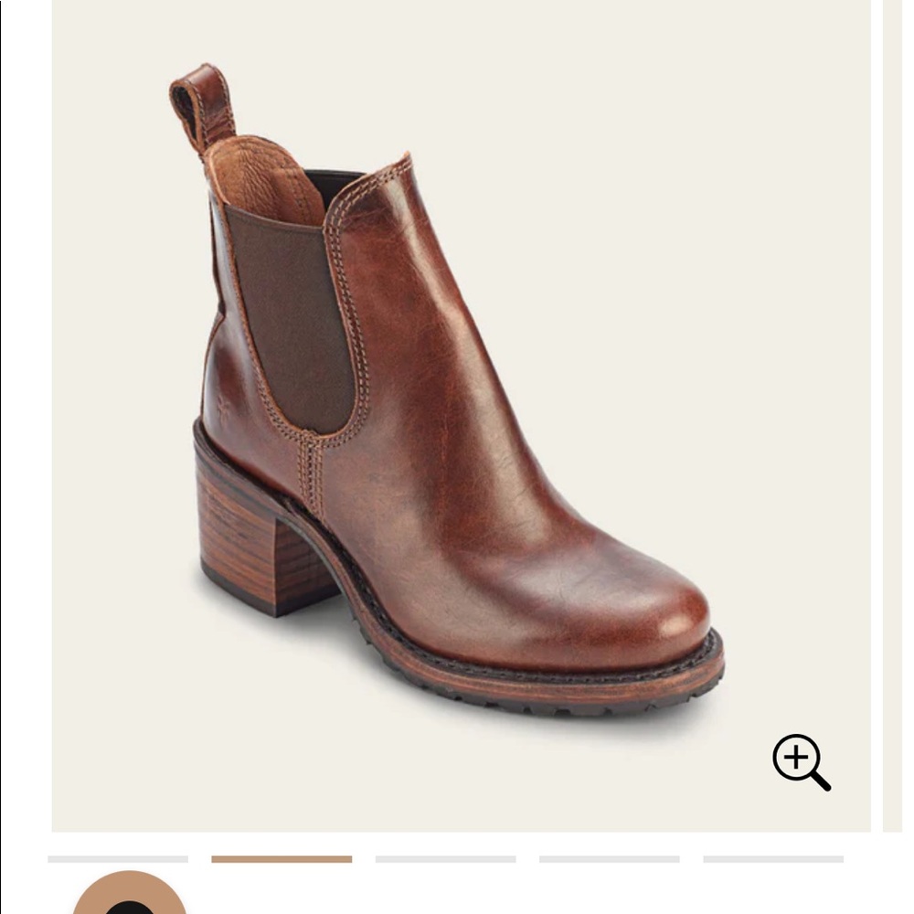 Frye Sabrina Chelsea boot